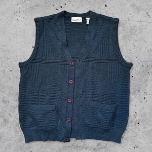 Arnold Palmer Navy Knit Vest with Maroon Buttons
